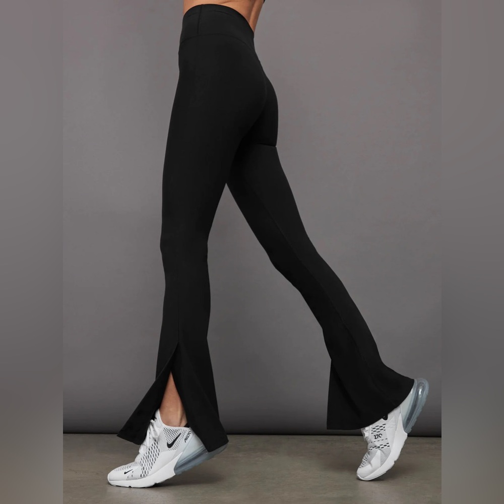 Carbon38 Split Bootcut Legging in black